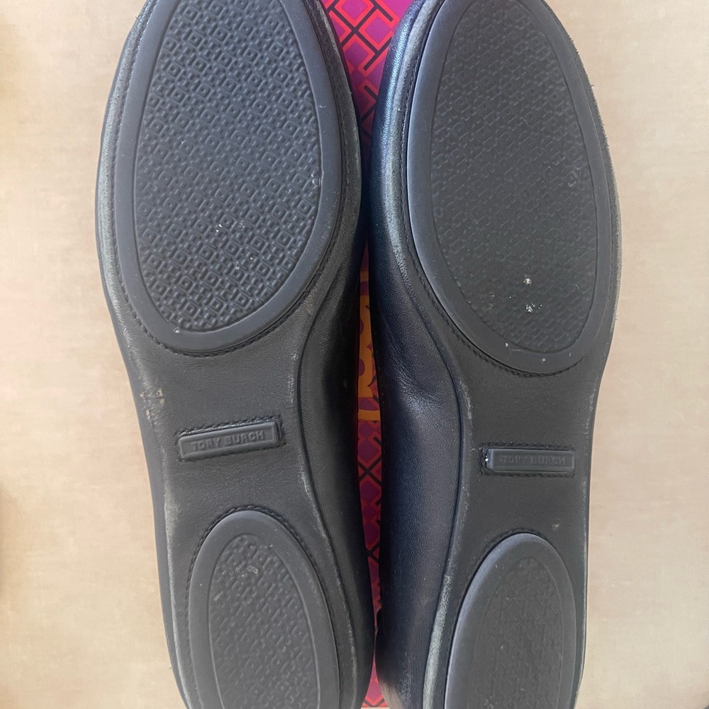 Tory Burch ballet shoes - Picture 2 of 3